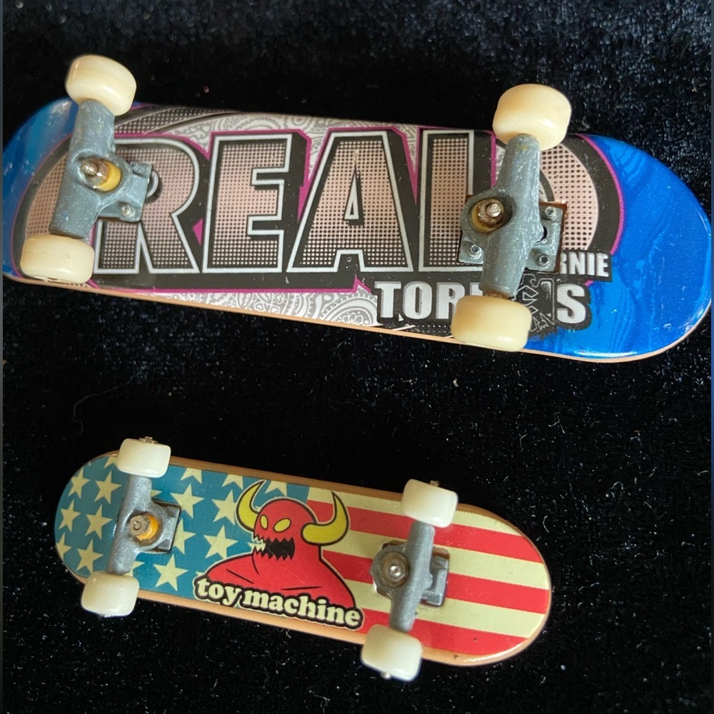 Lot of 2 TECH DECK Mini Skateboards Rare Fingerboards